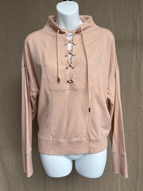 Lace-Up Hoodie Sweatshirt in Dusty Blush